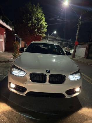 BMW 120i 2.0 16V SPORT ACTIVEFLEX 4P AUTOMÁTICO BMW 120i 2.0 16V SPORT ACTIVEFLEX 4P AUTOMÁTICO